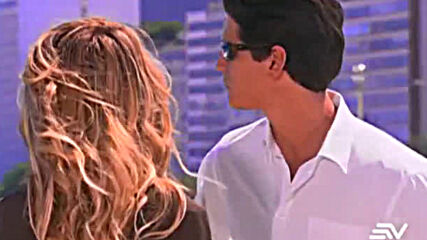 Celebridad 128