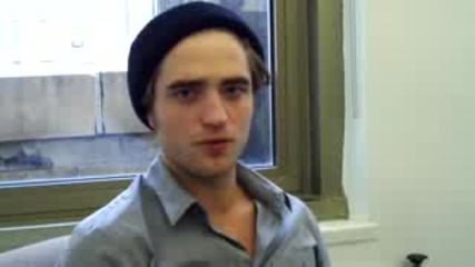 Robert Pattinson Valentines Day Shout - out