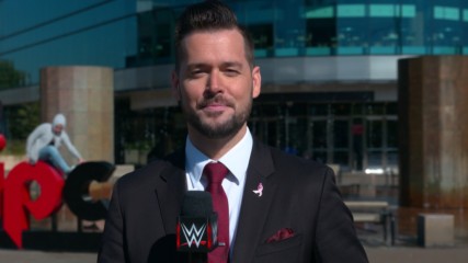 Rollins & Ambrose defend their titles tonight: WWE.com Exclusive, Oct. 16, 2017