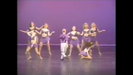 Вижте как танцува Райън Гослинг през 1992 - 1