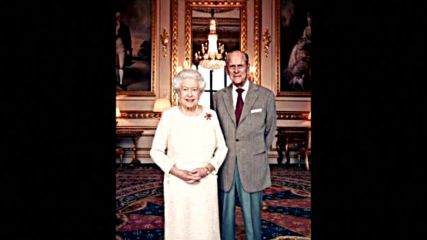 Нова снимка на кралица Елизабет II и принц Филип в чест на юбилея им