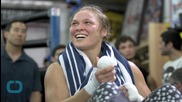 Dana White: Ronda Rousey Would 'Rag Doll' Mayweather