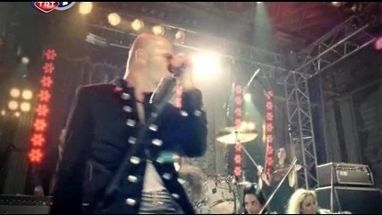 Yuksek Sadakat - Live It Up