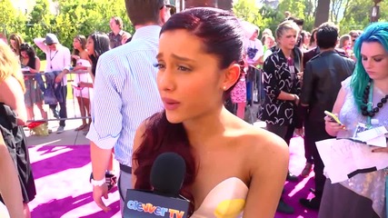 Ariana Grande Interview - 2012 Teen Choice Awards