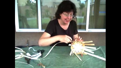 Basket Weaving Video #15 Weaving the sides of our Berry Basket