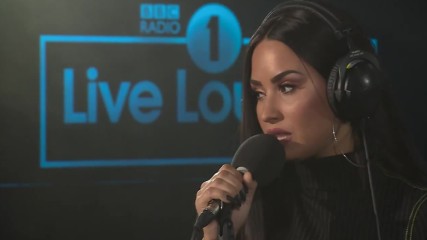 невероятнааа! Demi Lovato - Skyscraper in the Live Lounge