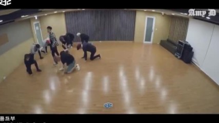 Random Play Dance Mirroredmorena Edition