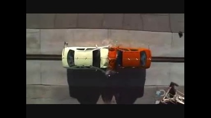 Mythbusters-car crash