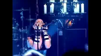 Evanescence - Bring Me To Life (live )