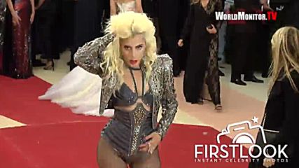 Lady Gaga на червения килим на Met Gala 2016