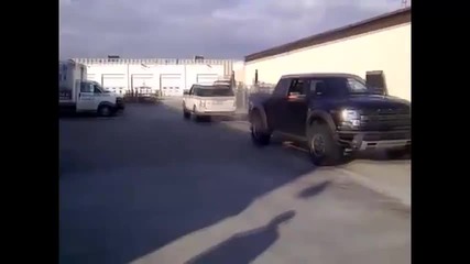 Range Rover срещу Raptor ( голяма забава, брат ) ;дд