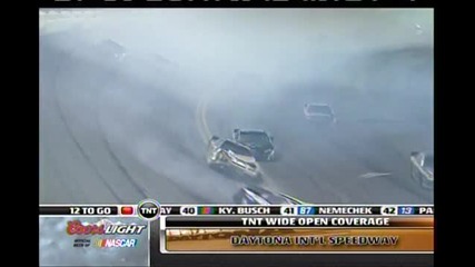 катастрофа на 2010 Coke Zero 400 - 19 коли се сблъскват!!!! 