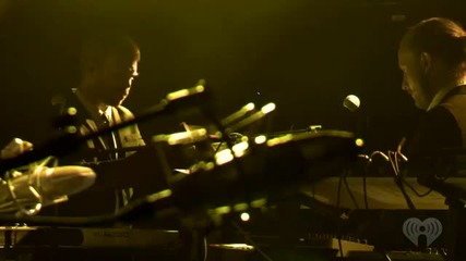 Robyn - Try Sleeping With a Broken Hears ( Alicia Keys Cover Live) 