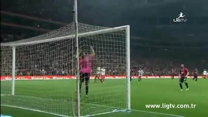 Дидие Дрогба с куриозен гол при победа на Галатасарай