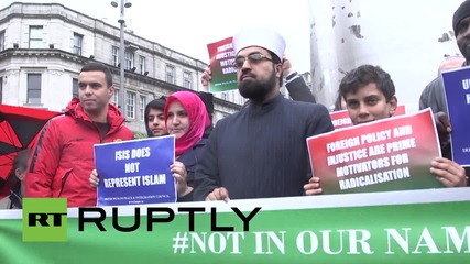 Ireland: Irish Muslims protest against ISIS in Dublin