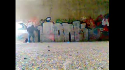 Graffiti bombing jonk 