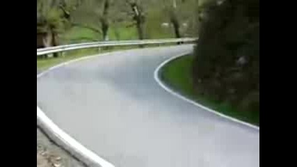 Лансър на завой 