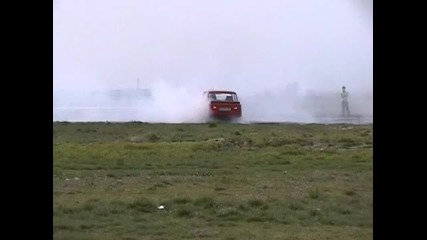 E30 amp 2101 having fun 