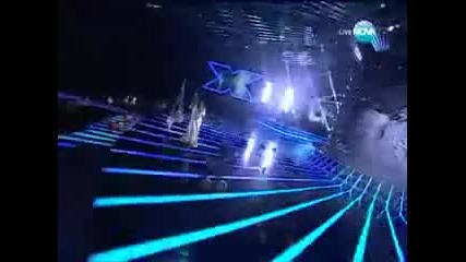 Ана-мария Янакиева x Factor-halloween (evanescence-bring me to life)