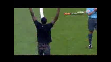 Usain Bolt откри сезона в Премиера Дивизион