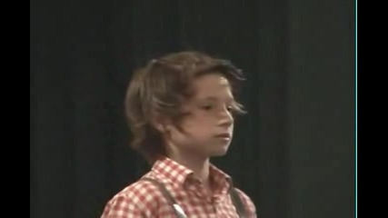 Alexander L Sings Haondel