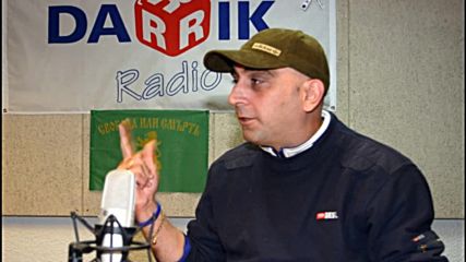Минутки на водещия Томислав Русев за „тиквите“ и олигарсите