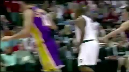 Kobe Bryant 360 dunk