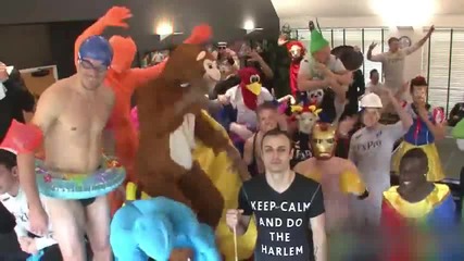 На "крейвън Котидж" пощуряха, Бербaтов главен герой Harlem Shake