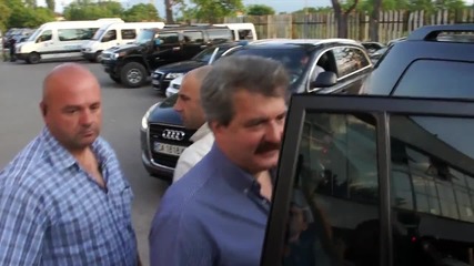 Батков: Много хора ще си тръгнат през лятото