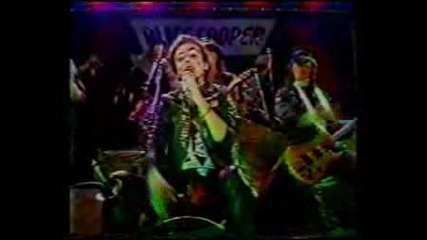 Alice Cooper - Under My Wheels