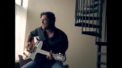 Blake Shelton - She Wouldn't Be Gone ( Official Video )