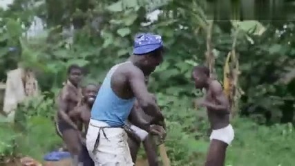 африканци играят кючек (100%смях)
