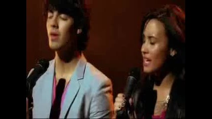 selena, miley, demi & jonas 