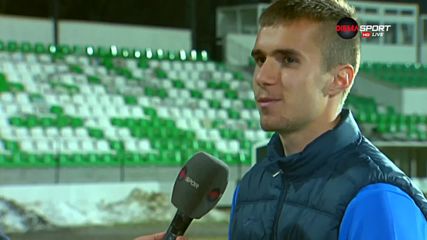 Вутов се разкая за червения картон, извини се на съотборниците си