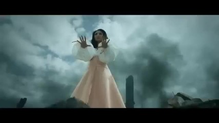 Софи Маринова ft. Устата- Отнесени от вихъра