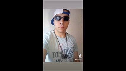 Vid_23220301_180040_846.mp4