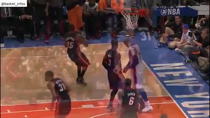 Dwyane Wade monster block on Carmelo Anthony