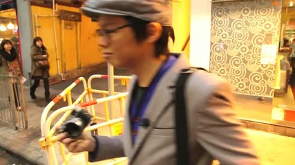 Fujifilm Finepix X100 Hands - on Review 