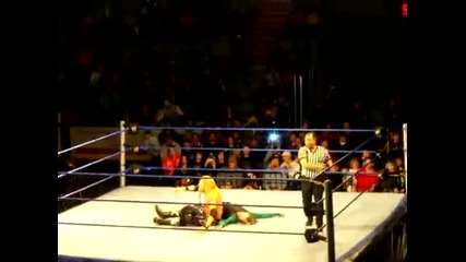 Wwe Копие за Jeff Hardy от Edge и туш [ Снимано е на живо ]