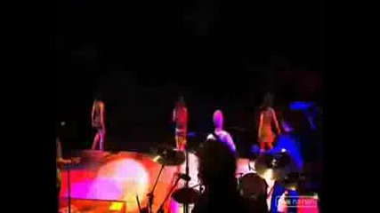 Hilary Duff - Stranger (live) Dignity Tour
