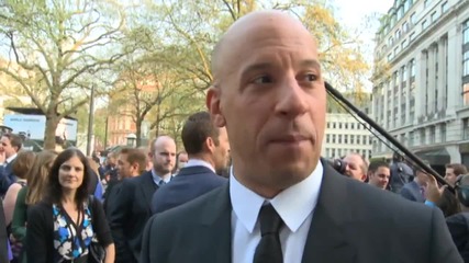 Звездата Вин Дизел дава интервю на премиерата на филма си Бързи и Яростни 6 (2013)