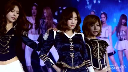 [hd] Taeyeon - The Boys @ Sm Town 3 in Jakarta (22.09.2012)