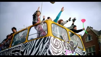 • С У П Е Р Р Е М И К С • Live My Life [ Party Rocking ]