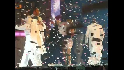 Mariah Carey - Auld Lang Syne - Live ! - 12 31 09 - 01 01 10 - Nyc - Madison Square Garden 