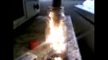химични опити - - - - - горене на желязна вълна в кислородна среда 