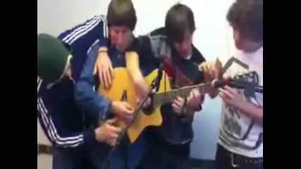 4 - ма на една китара