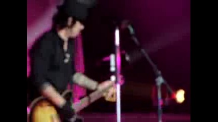 1вото шоу на Three Days Grace от турнето им в Канада - I dont care 