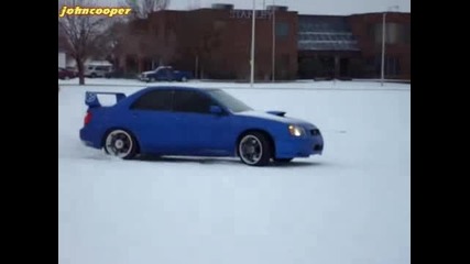 Subaru Impreza Wrx Sti в снега