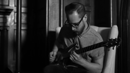 Emarosa - Porcelain (official Music Video)