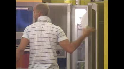 Big Brother 4 - Изчезнала Храна
